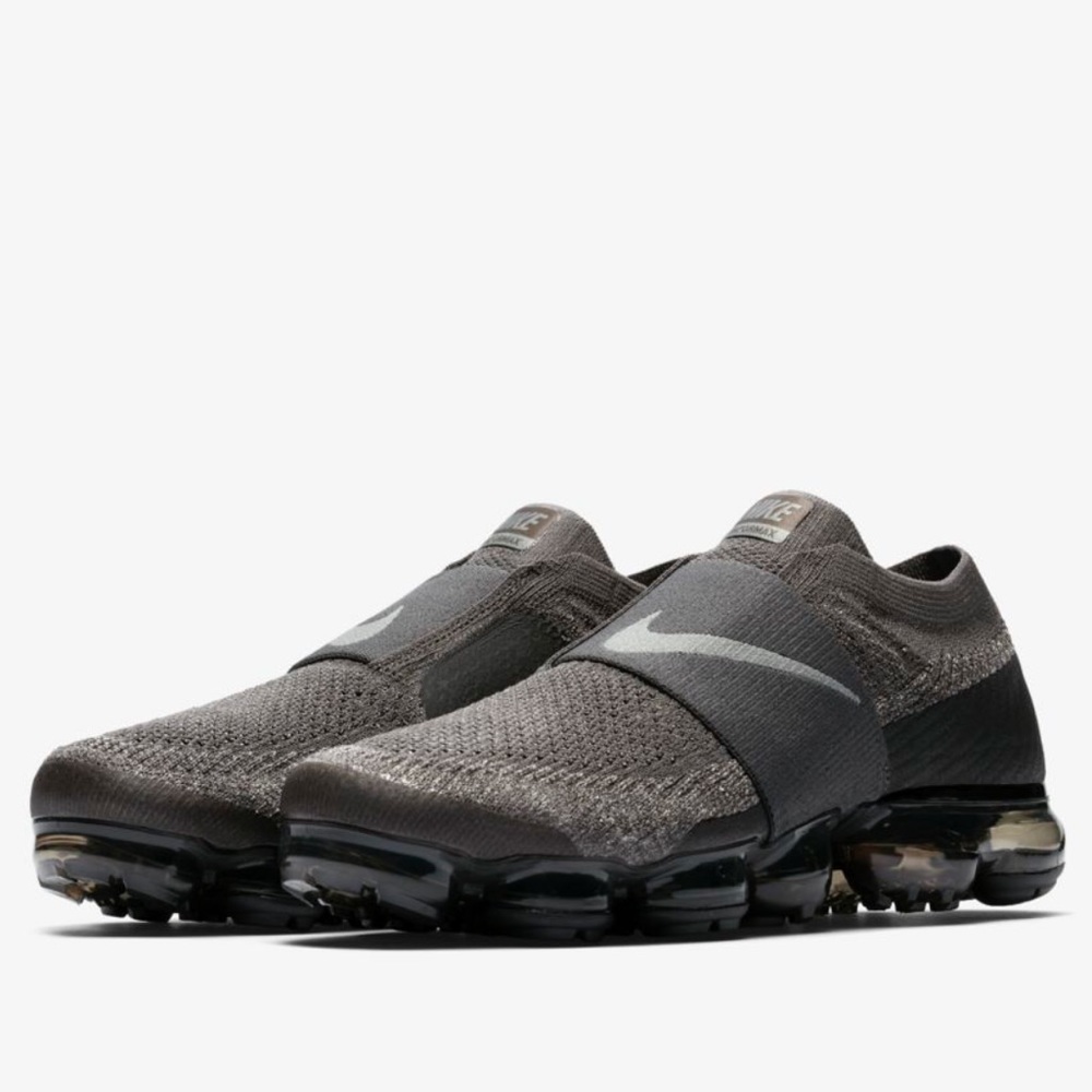 ✨FLASH SALE✨Nike Air VaporMax Moc